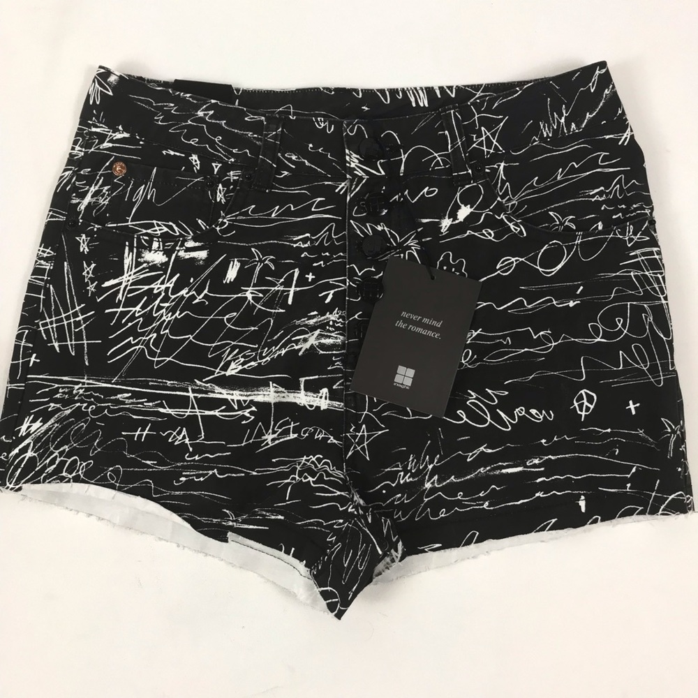 Insight Junk High Roller Shorts SZ 4 NWT